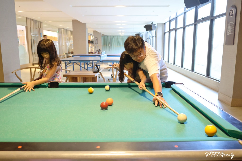 20251101-4yp12 20251101-4yp12