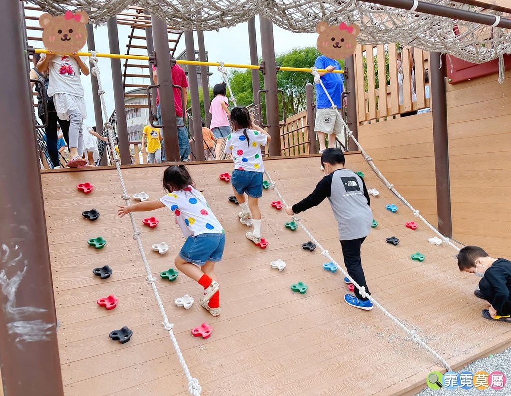 20251101-5xlq5 20251101-5xlq5