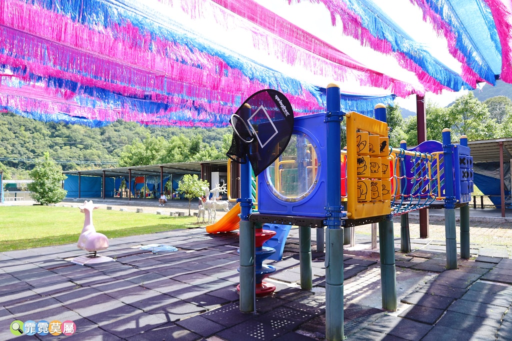 20251101-8girs 20251101-8girs