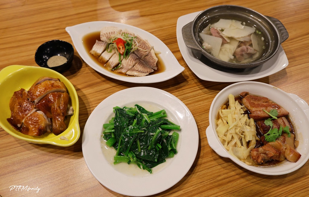 20251101-aihu1 20251101-aihu1