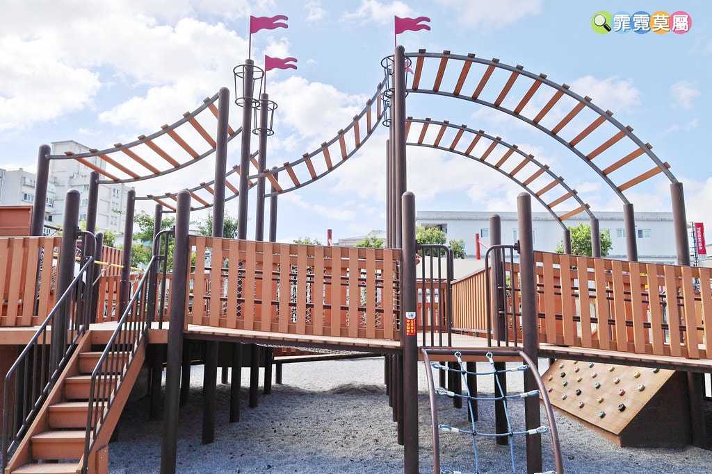 20251101-lp1ow 20251101-lp1ow