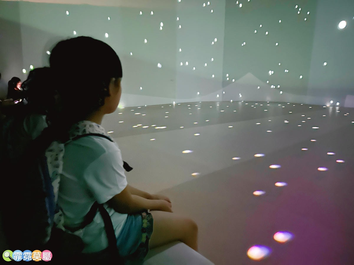 ★台中親子景點★ 中央公園遊客中心,以航空為主題打造的特色飛 ★台中親子景點★ 中央公園遊客中心,以航空為主題打造的特色飛