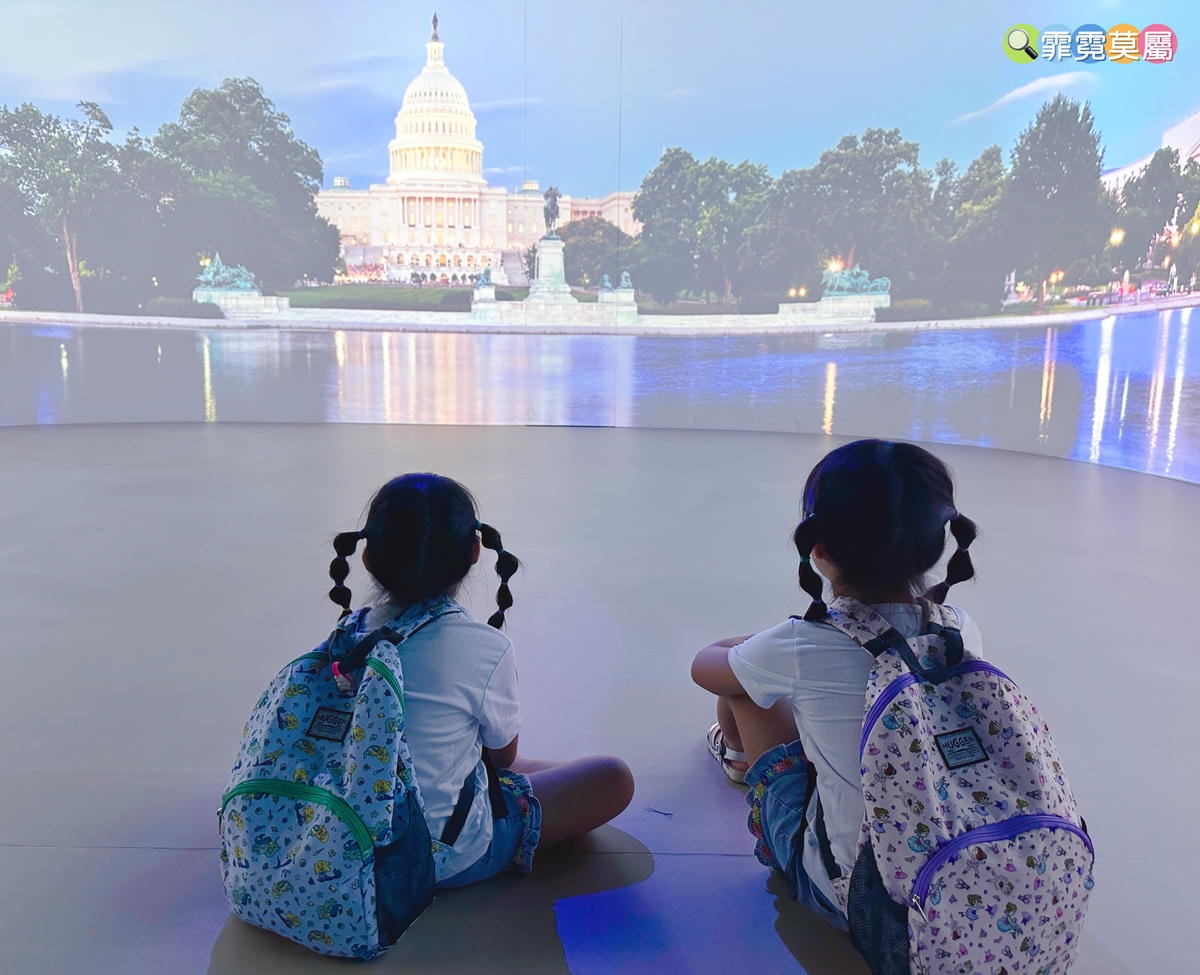 ★台中親子景點★ 中央公園遊客中心,以航空為主題打造的特色飛 ★台中親子景點★ 中央公園遊客中心,以航空為主題打造的特色飛