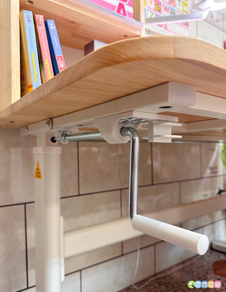 ❤育兒好物推薦❤ KIDUS兒童成長書桌,打造專屬的學習空間 S__113680467_0