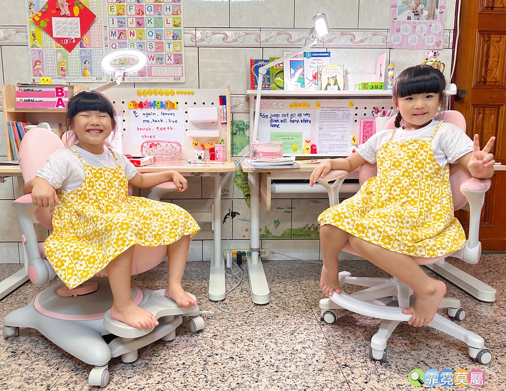 ❤育兒好物推薦❤ KIDUS兒童成長書桌,打造專屬的學習空間 S__113680458_0