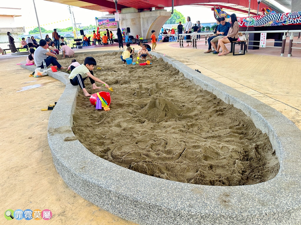 ★宜蘭親子景點★ 礁溪二龍之心,全台唯一龍舟造型主題溜滑梯! S__114622585_0