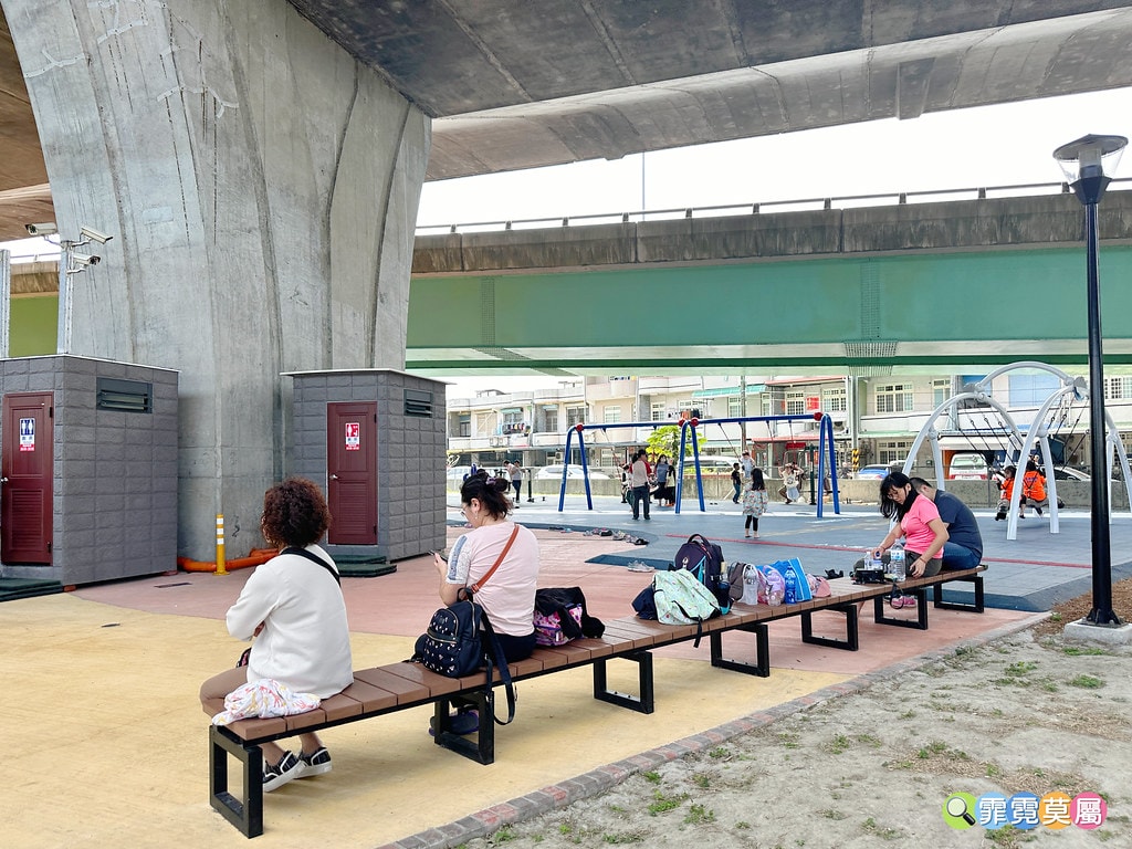 ★宜蘭親子景點★ 礁溪二龍之心,全台唯一龍舟造型主題溜滑梯! S__114622604_0