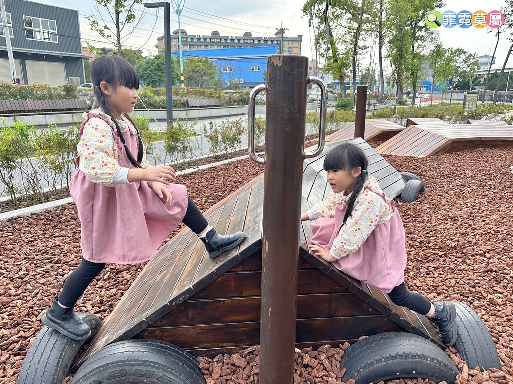 ★桃園公園★ 龍潭綠杉林公園,最新打造的山訓闖關遊戲場,全新 S__114704535_0
