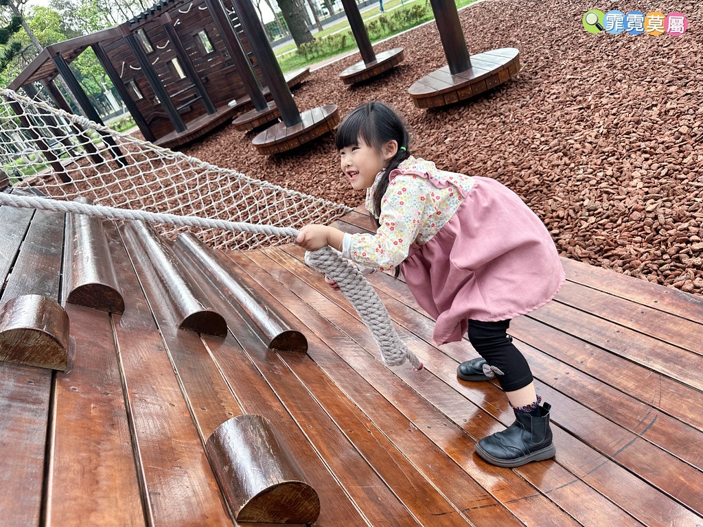 ★桃園公園★ 龍潭綠杉林公園,最新打造的山訓闖關遊戲場,全新 S__114704516_0