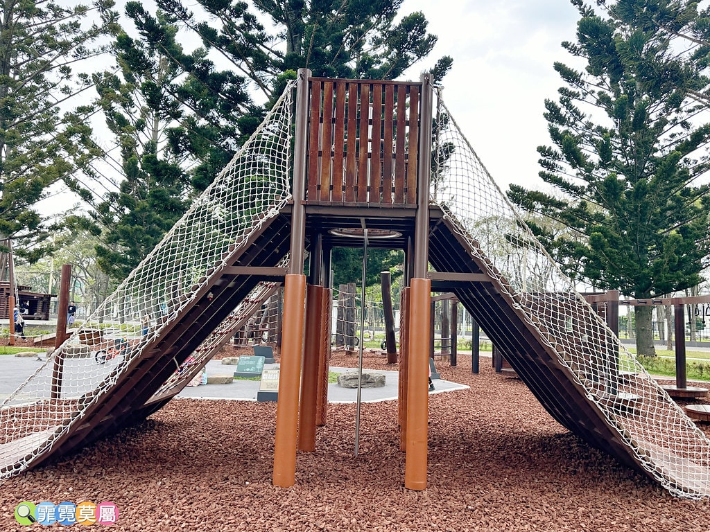 ★桃園公園★ 龍潭綠杉林公園,最新打造的山訓闖關遊戲場,全新 S__114704515_0