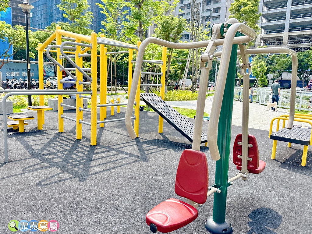 ★新北公園★ 吉祥公園,林口最新全台唯一影視主題特色遊戲場, S__115654706_0