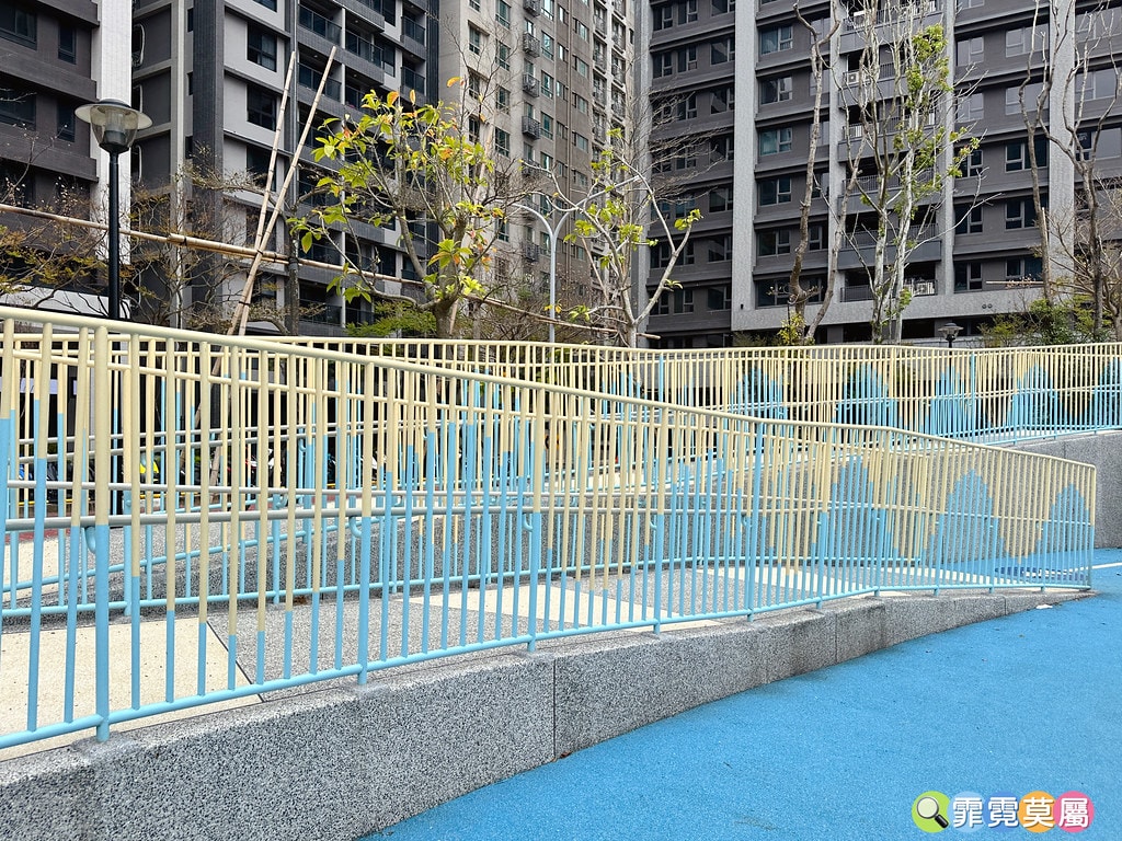 ★新北公園★ 吉祥公園,林口最新全台唯一影視主題特色遊戲場, S__115654695_0