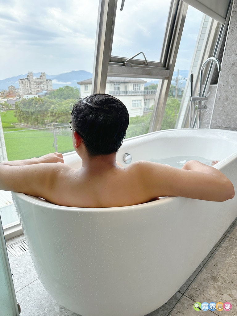 ★宜蘭住宿推薦★ 天使星夢渡假村,超夢幻異國風住宿,和動物互 S__116416543