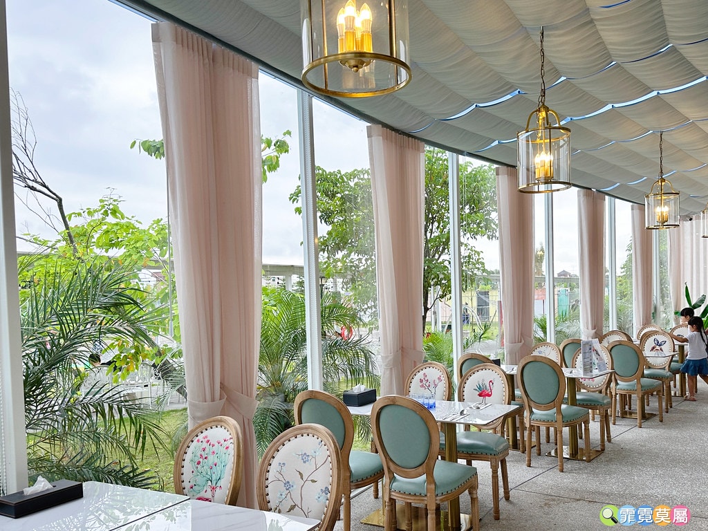 ★宜蘭住宿推薦★ 天使星夢渡假村,超夢幻異國風住宿,和動物互 S__116416552