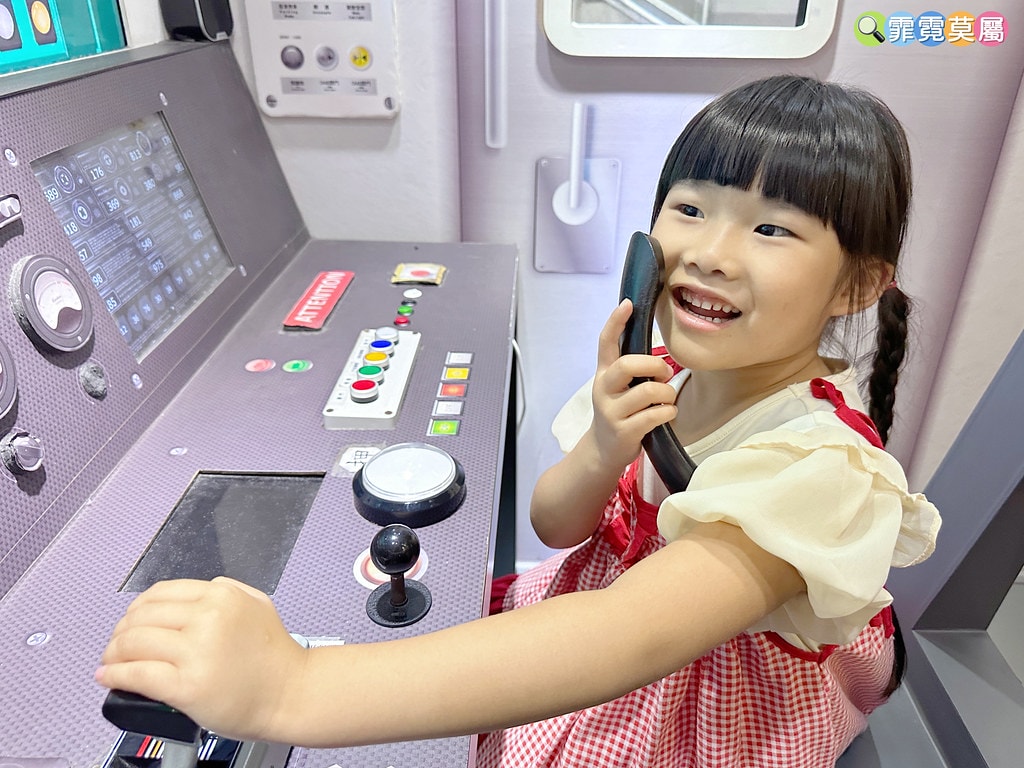 ★桃園親子景點★ 桃園軌道願景館,免費入館體驗一日車長還能無 S__116850728_0