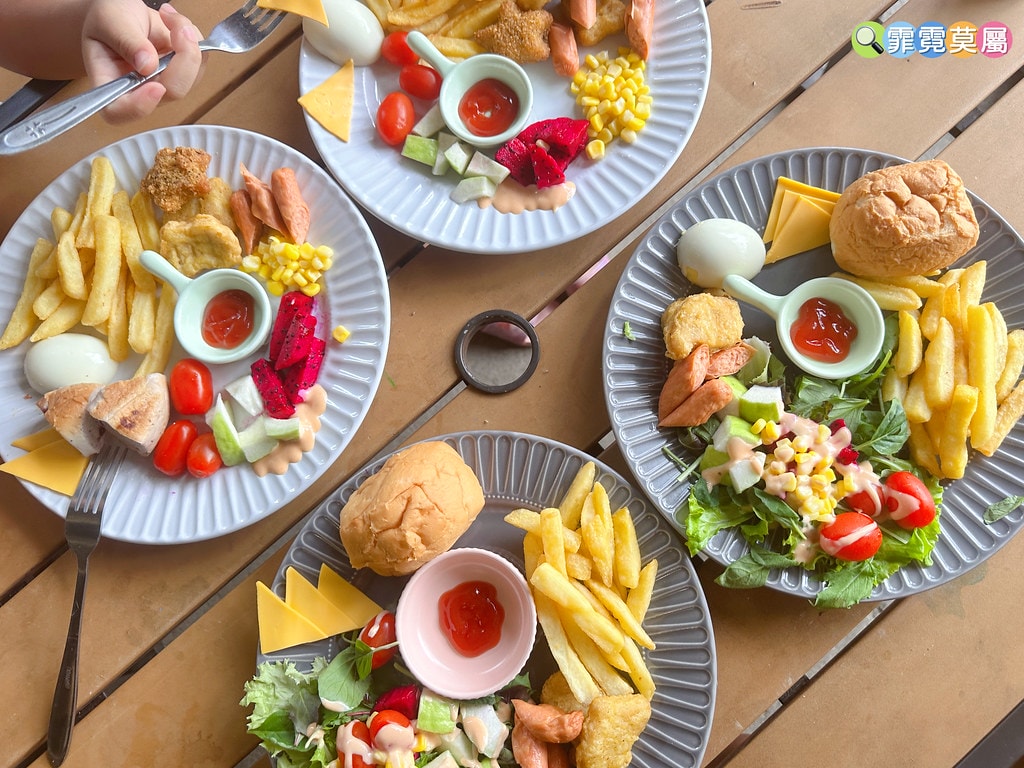 ★嘉義親子住宿推薦★ 築夢森居,豪華露營車生態體驗之旅! 漂 S__117268572_0