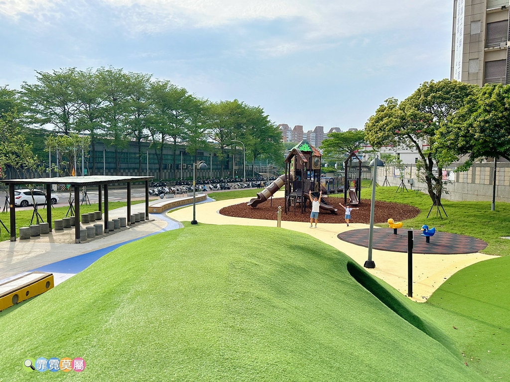 ★桃園公園★ 星河親子公園,最新森林樹屋主題遊戲場! 樹屋溜 S__117415959_0