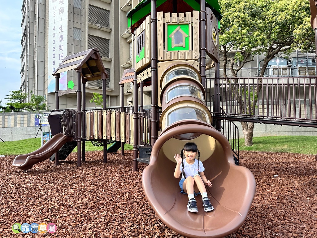 ★桃園公園★ 星河親子公園,最新森林樹屋主題遊戲場! 樹屋溜 S__117415967