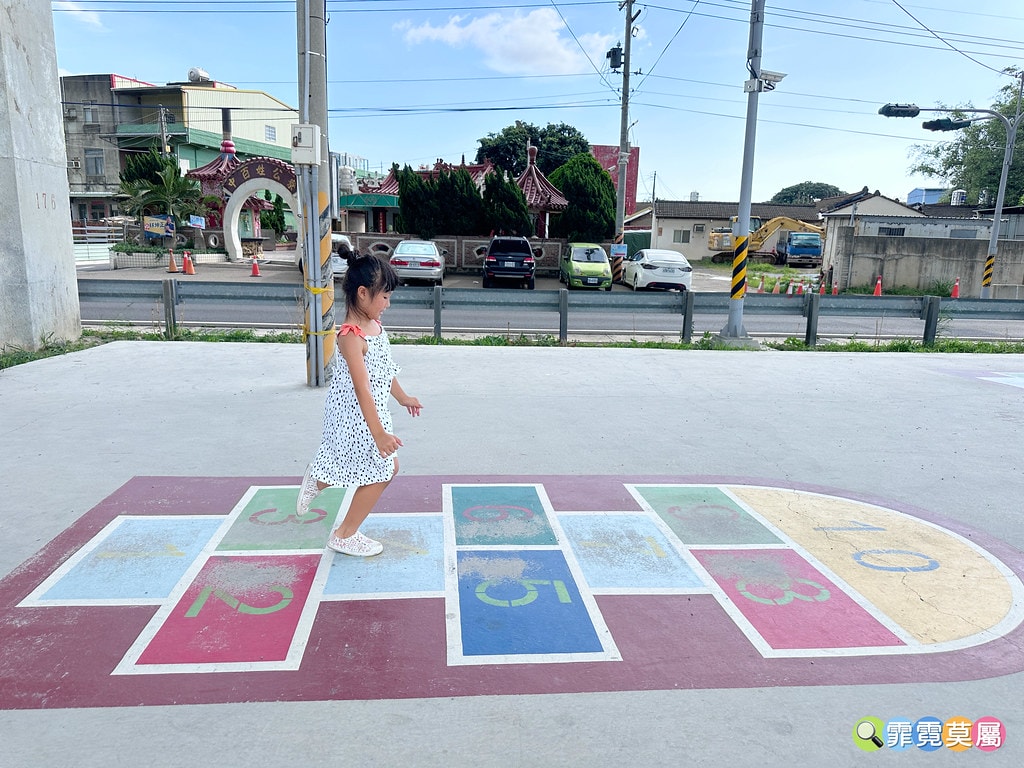 ★彰化公園★ 公和美溪廊道親子公園,國三和美交流道下的橋下公 S__117858409_0