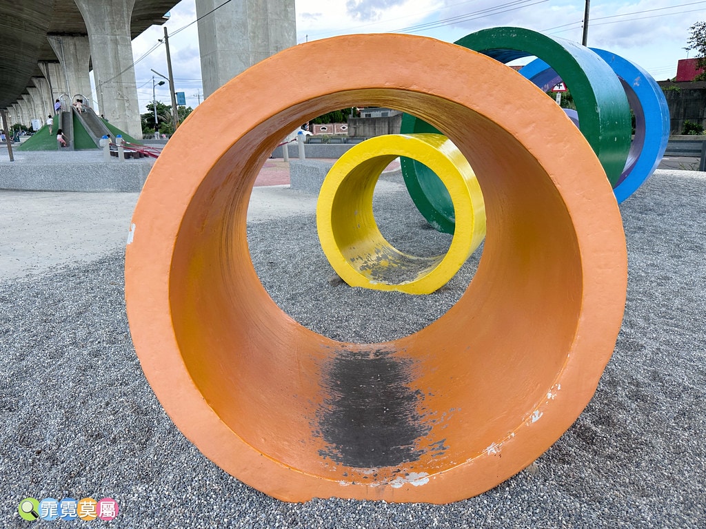 ★彰化公園★ 公和美溪廊道親子公園,國三和美交流道下的橋下公 S__117858398_0