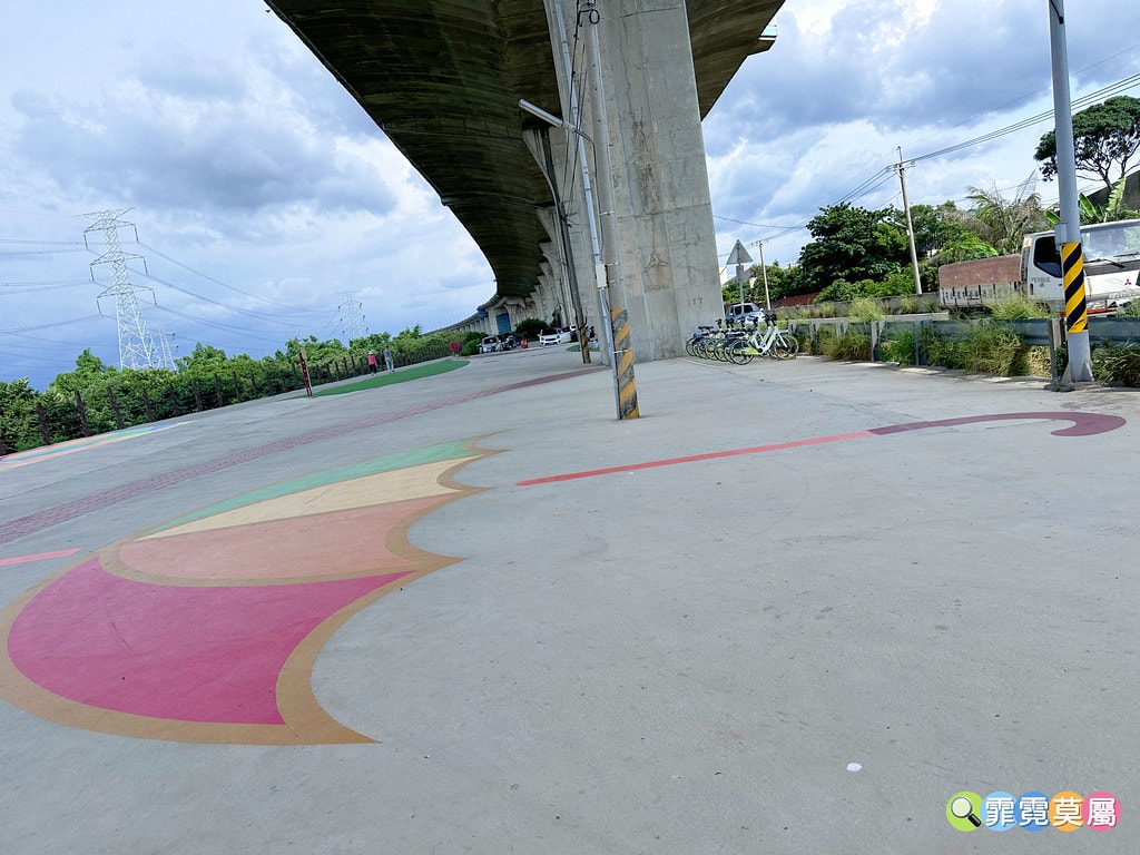★彰化公園★ 公和美溪廊道親子公園,國三和美交流道下的橋下公 S__117858412_0
