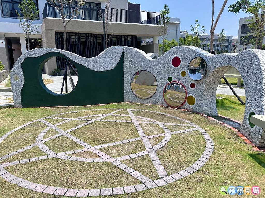 ★彰化最新公園★ 員林三和公園,首座四合一特色公園結合結合停 S__118128984_0