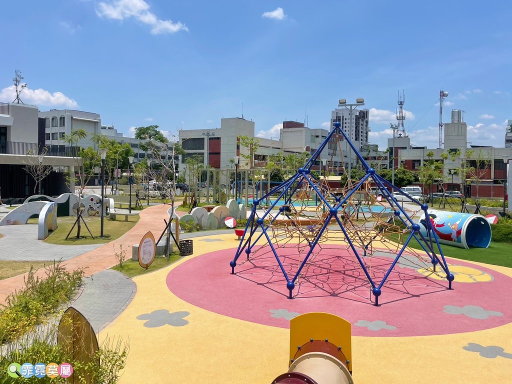 ★彰化最新公園★ 員林三和公園,首座四合一特色公園結合結合停 S__118128963_0