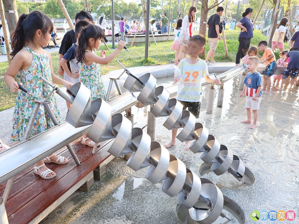 ★桃園親子景點★ 南崁溪第一河濱公園,海陸空遊戲場來這一次滿 S__118587397_0