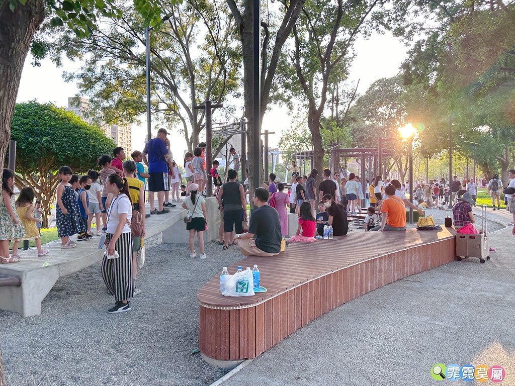 ★桃園親子景點★ 南崁溪第一河濱公園,海陸空遊戲場來這一次滿 S__118587406_0