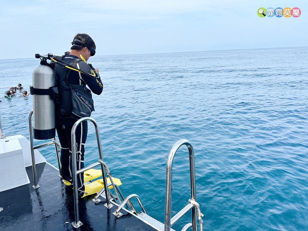 ★小琉球水上活動★ 小琉球綠蠵龜潛水,體驗與海龜一起暢游超美 S__119029840_0