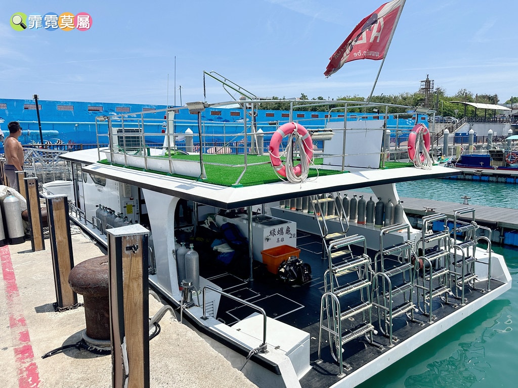 ★小琉球水上活動★ 小琉球綠蠵龜潛水,體驗與海龜一起暢游超美 S__119029863_0