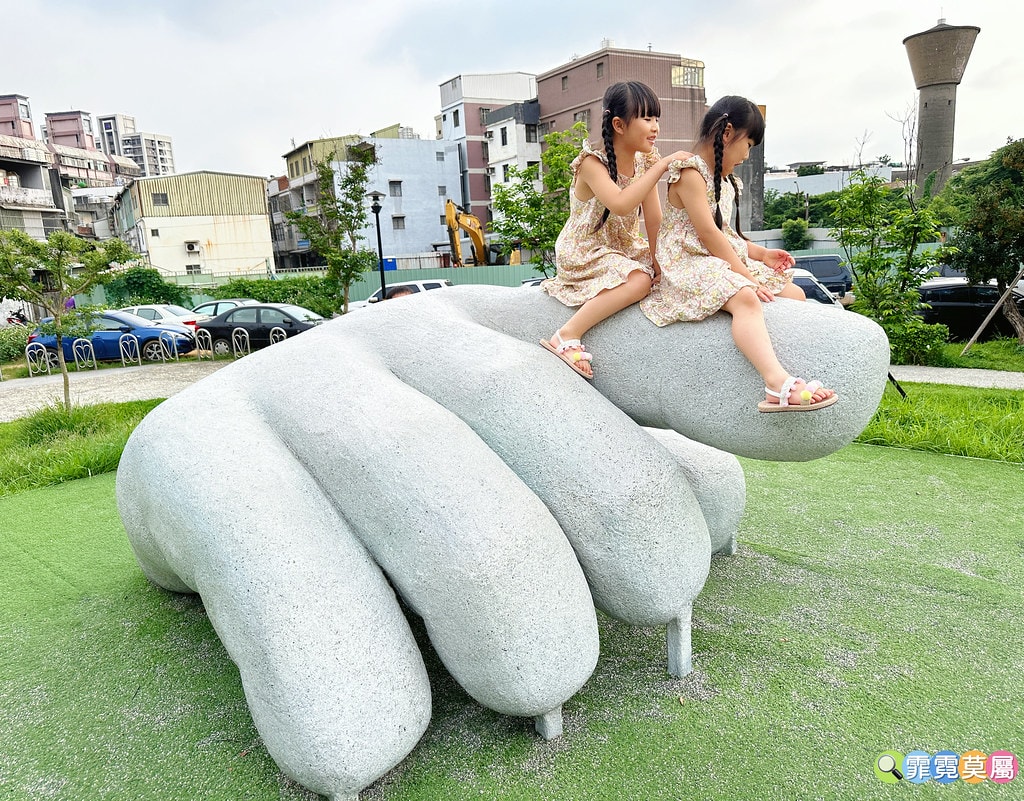 ★桃園公園★ 傑克冒險公園,彷彿走進傑克與魔豆的童話故事中, S__121004065_0