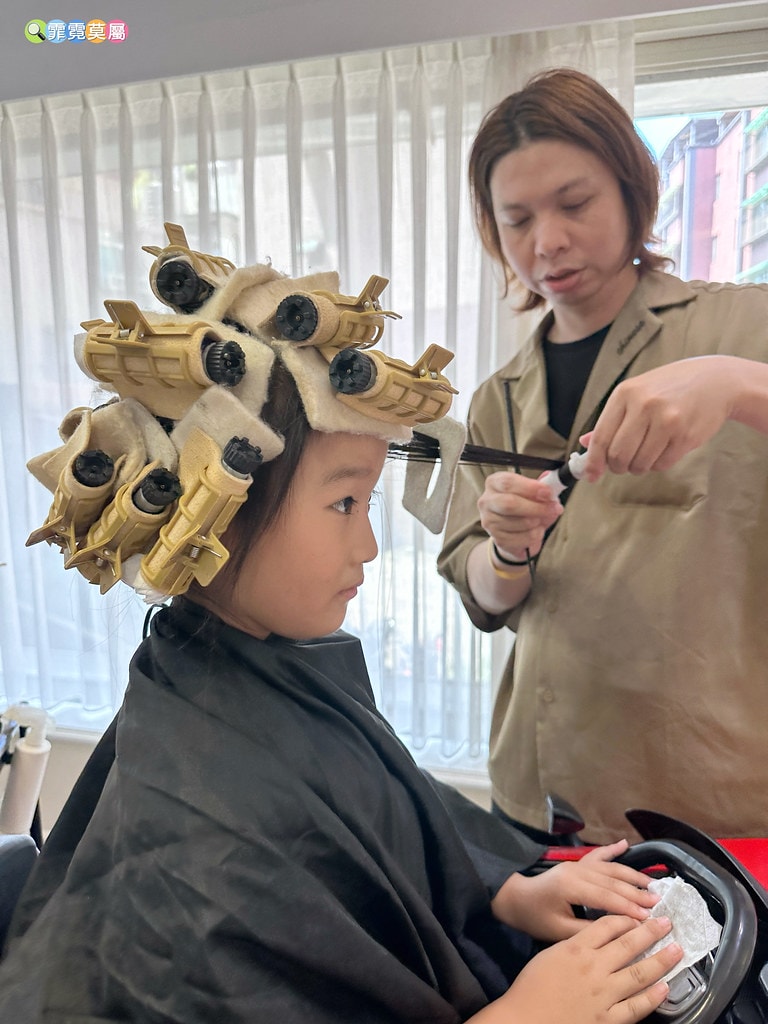 ❤生活分享❤ 柒次親子沙龍,桃園中壢美髮推薦,兒童剪髮/親子 S__121880648_0