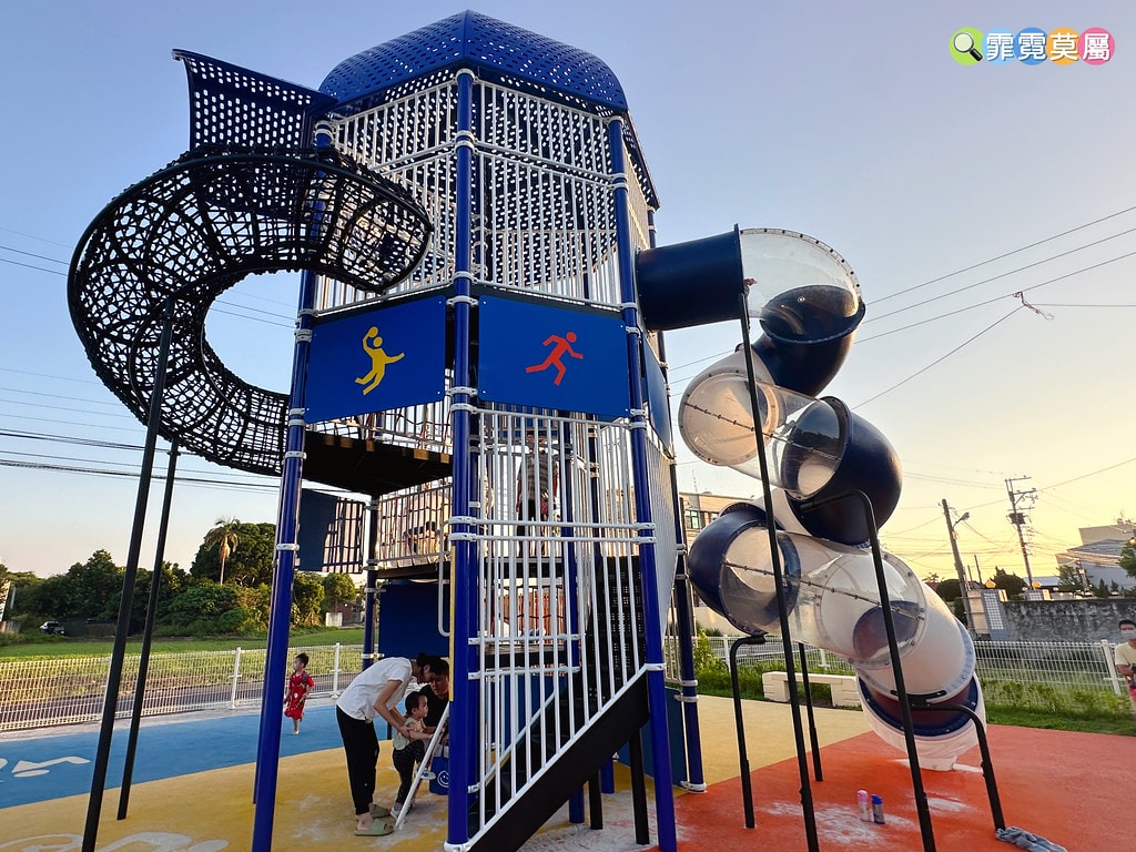 ★彰化最新公園★ 埔鹽埔南運動公園,以在地特色打造埔鹽順澤宮 S__122093728_0