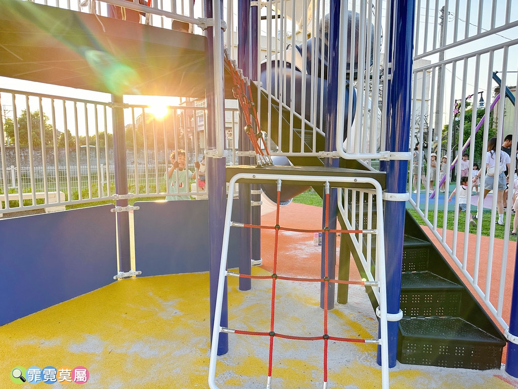 ★彰化最新公園★ 埔鹽埔南運動公園,以在地特色打造埔鹽順澤宮 S__122093725_0