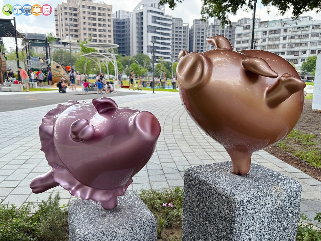 ★台中最新公園★ 豬事圓滿公園,屠宰場大變身成小山豬主題遊戲 S__122372134_0