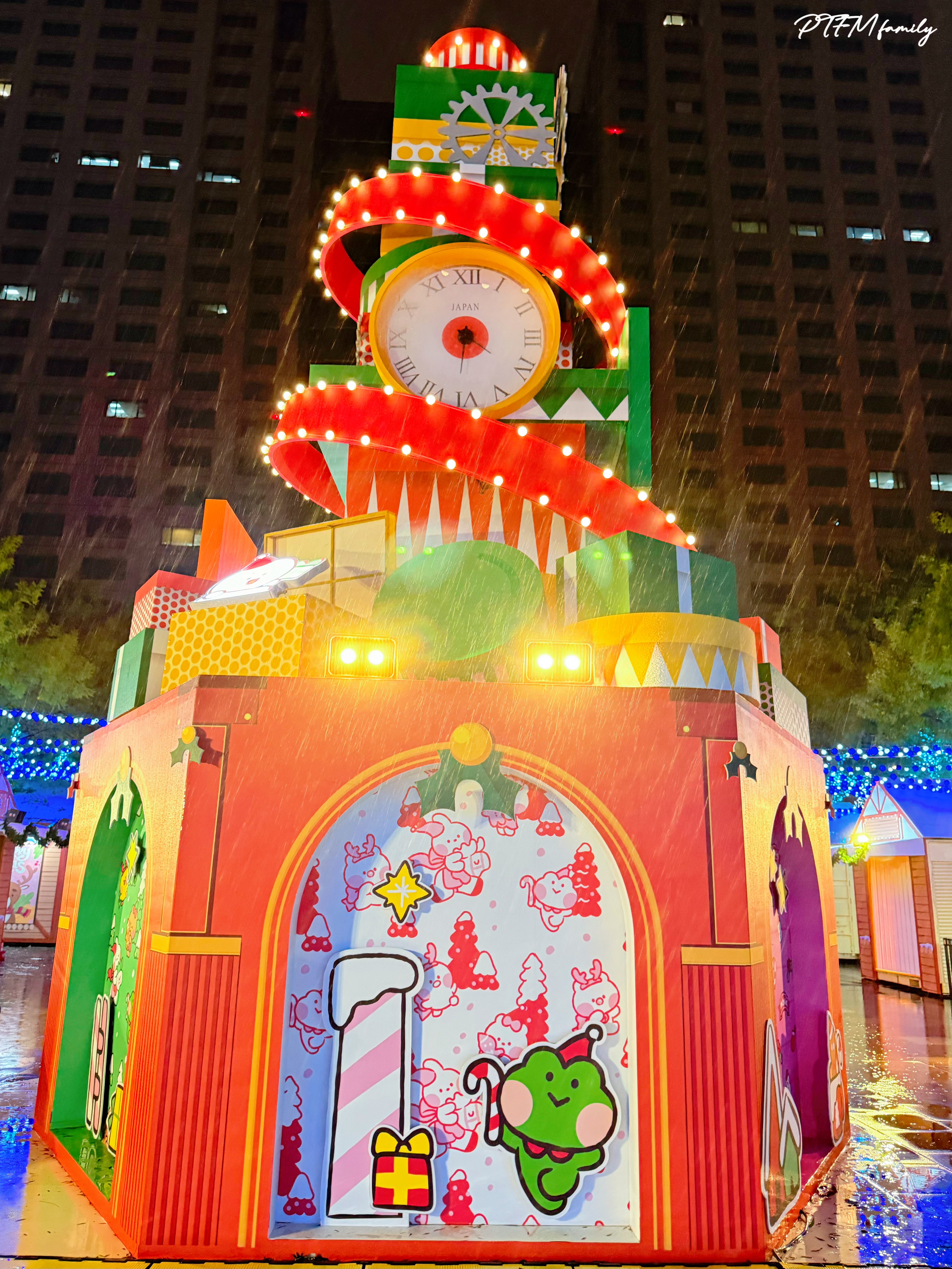 ★新北最新景點★ 2025新北歡樂耶誕城, 2025/11/14-2025/12/28 LINE FRIENDS總動員和馬戲佳年華遊玩耶誕城攻略 (附交通資訊與地圖) - 第16張圖