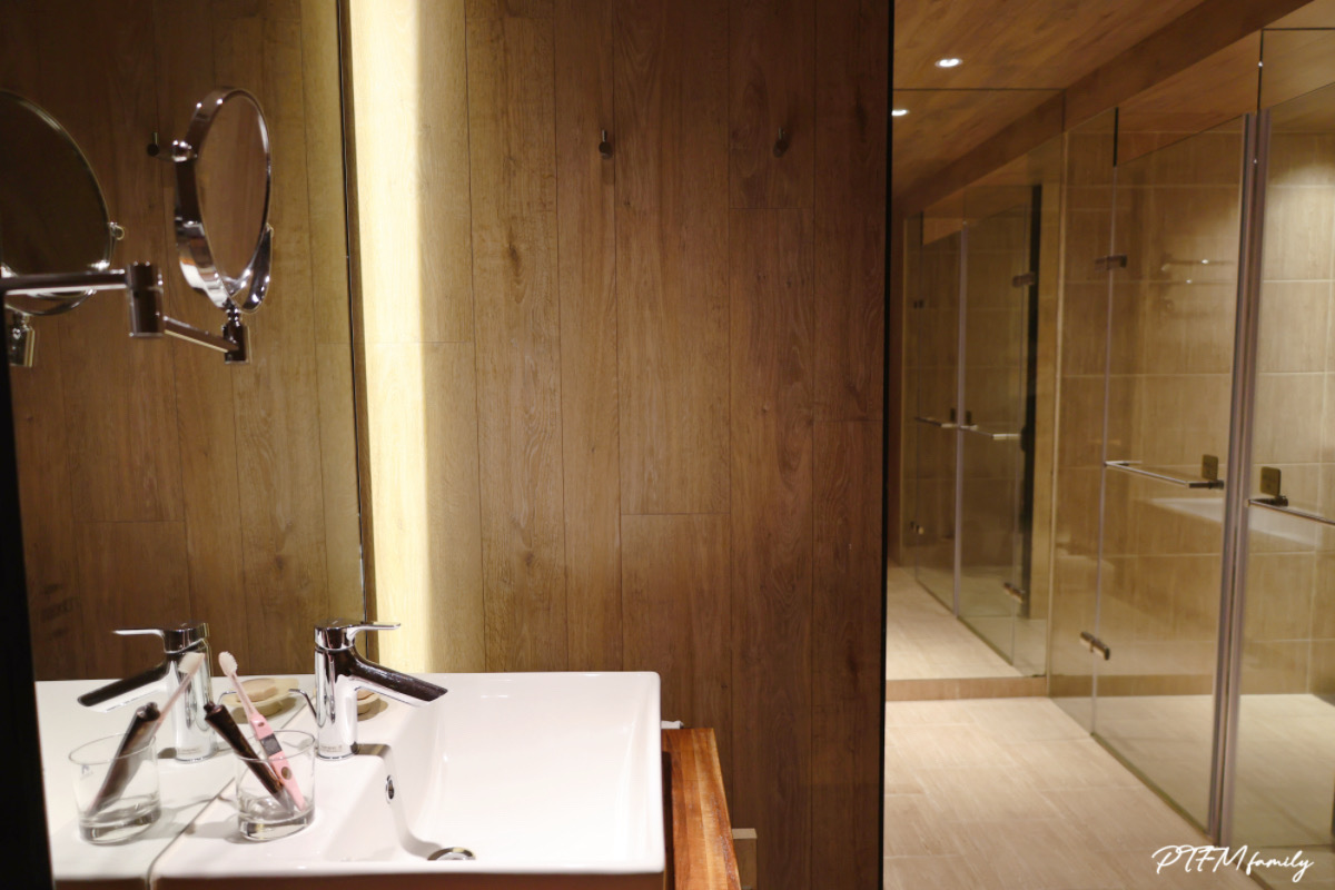 ★台北住宿推薦★ 柯達大飯店台北南京館，高鐵飯店聯票-訂房享加購高鐵票78折起的優惠，位置便利鄰近台北小巨蛋，商務客人或家庭旅遊都很推薦的質感飯店