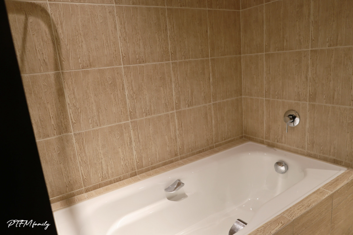 ★台北住宿推薦★ 柯達大飯店台北南京館，高鐵飯店聯票-訂房享加購高鐵票78折起的優惠，位置便利鄰近台北小巨蛋，商務客人或家庭旅遊都很推薦的質感飯店