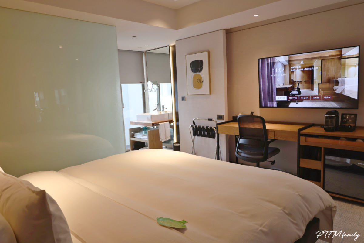 ★台北住宿推薦★ 柯達大飯店台北南京館，高鐵飯店聯票-訂房享加購高鐵票78折起的優惠，位置便利鄰近台北小巨蛋，商務客人或家庭旅遊都很推薦的質感飯店