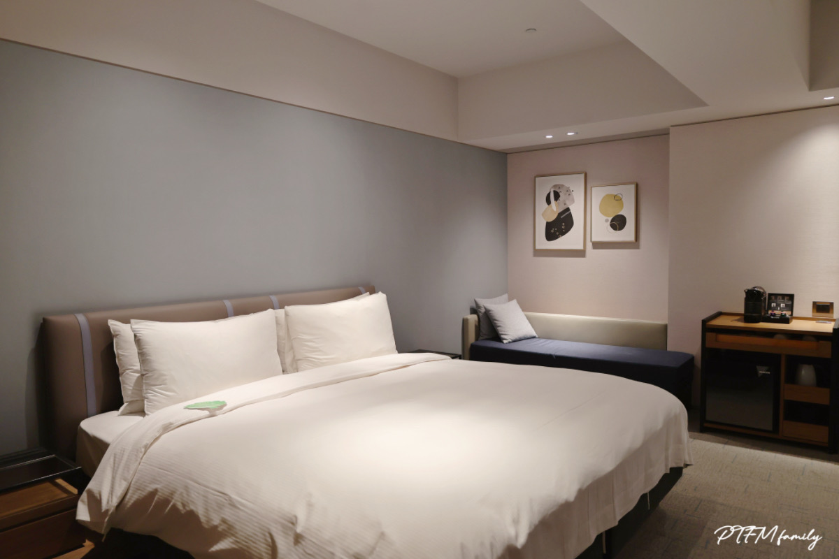 ★台北住宿推薦★ 柯達大飯店台北南京館，高鐵飯店聯票-訂房享加購高鐵票78折起的優惠，位置便利鄰近台北小巨蛋，商務客人或家庭旅遊都很推薦的質感飯店