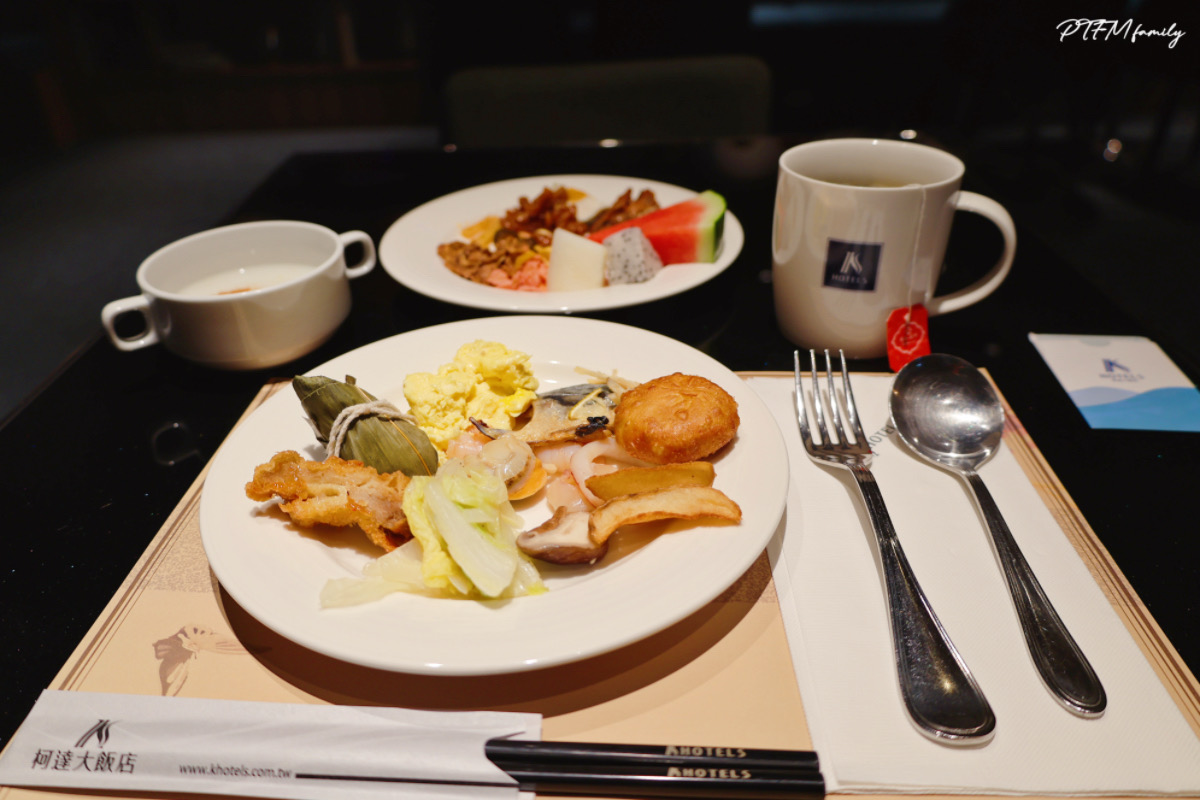 ★台北住宿推薦★ 柯達大飯店台北南京館，高鐵飯店聯票-訂房享加購高鐵票78折起的優惠，位置便利鄰近台北小巨蛋，商務客人或家庭旅遊都很推薦的質感飯店