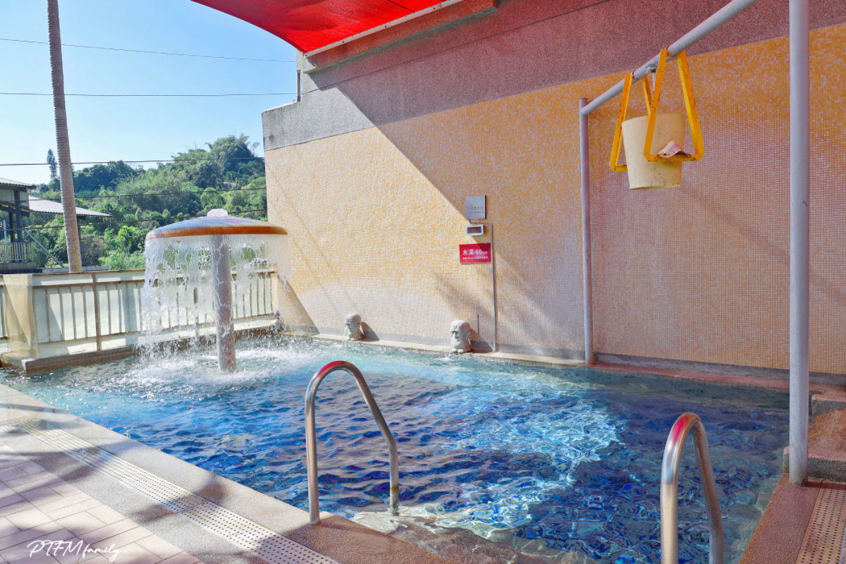 ★台中泡湯飯店推薦★ 日光溫泉會館，一泊二食含早晚餐暢玩飯店設施，大推戶外大眾SPA池一年四季都適合(已結團)