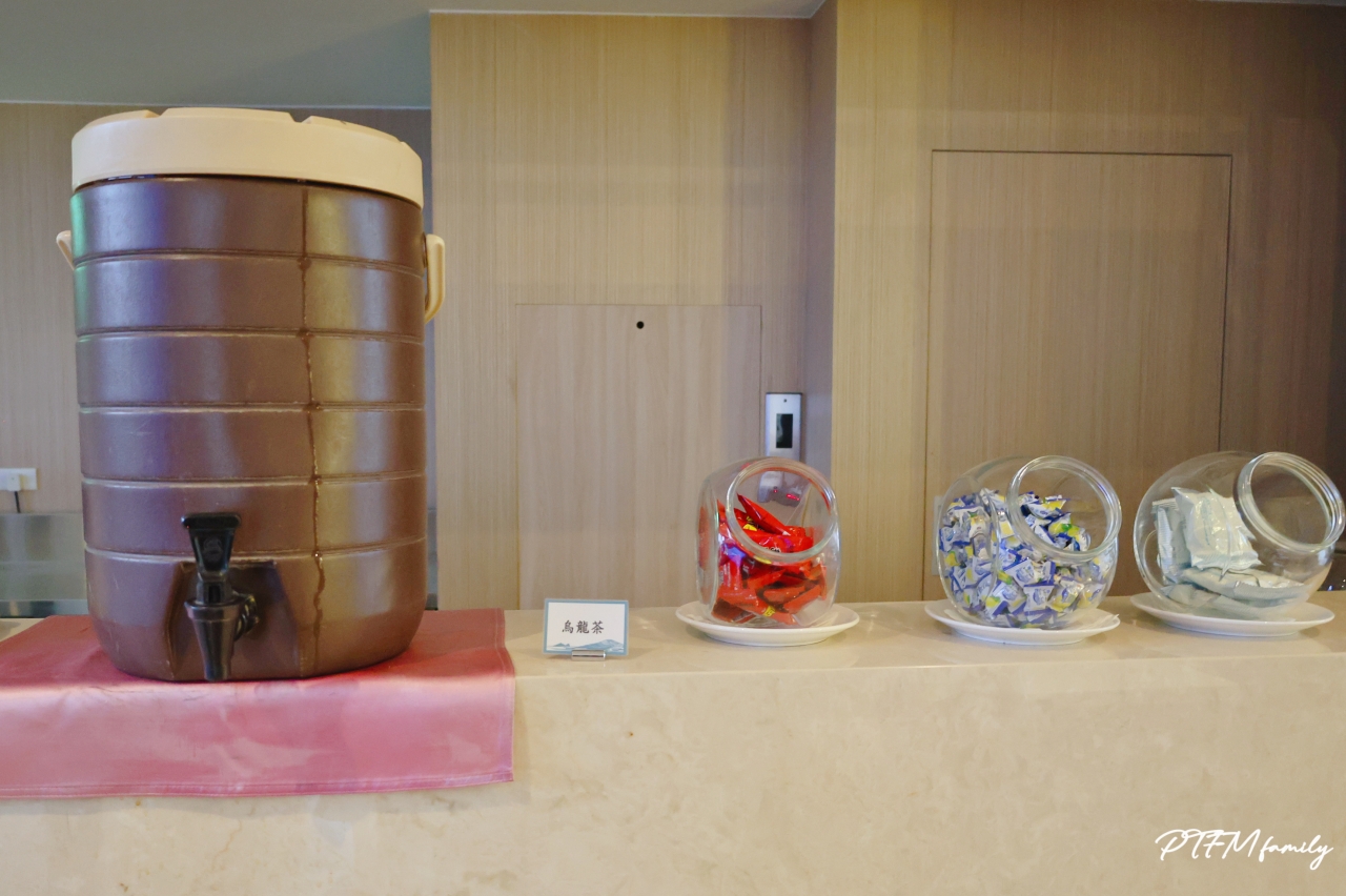 ★宜蘭親子飯店推薦★ 蘭陽烏石港海景酒店，宜蘭最美景觀特色飯店。此團雙人入住免費升等童趣家庭房，可住3大人或2大1小含早餐，此團65折優惠專案直接現省$3800(開團中)