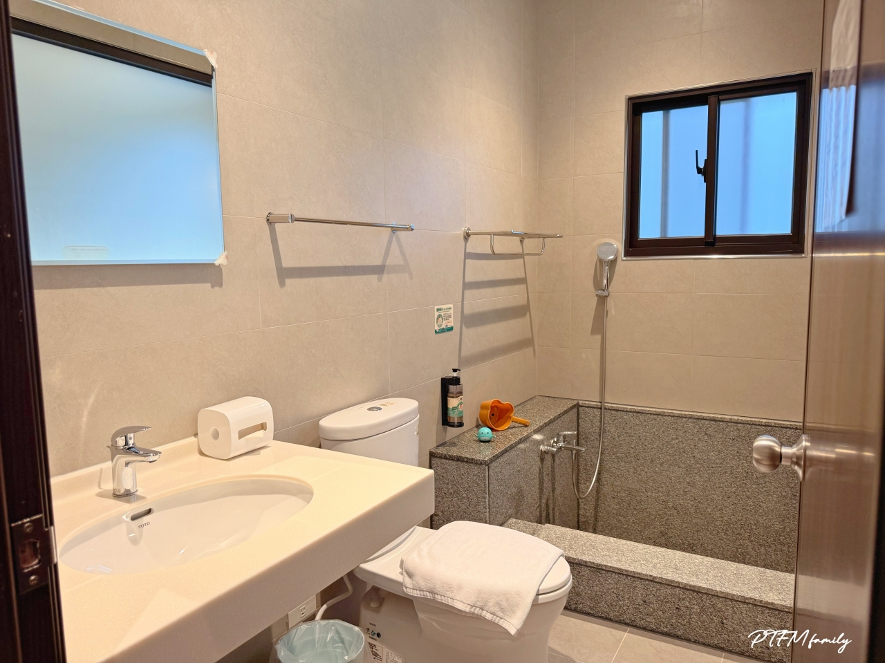 ★宜蘭包棟民宿推薦★ 宜蘭龍潭湖居，全新包棟民宿，買一晚送一晚推薦和家人朋友包棟來宜蘭旅遊的首選選擇  (開團中)