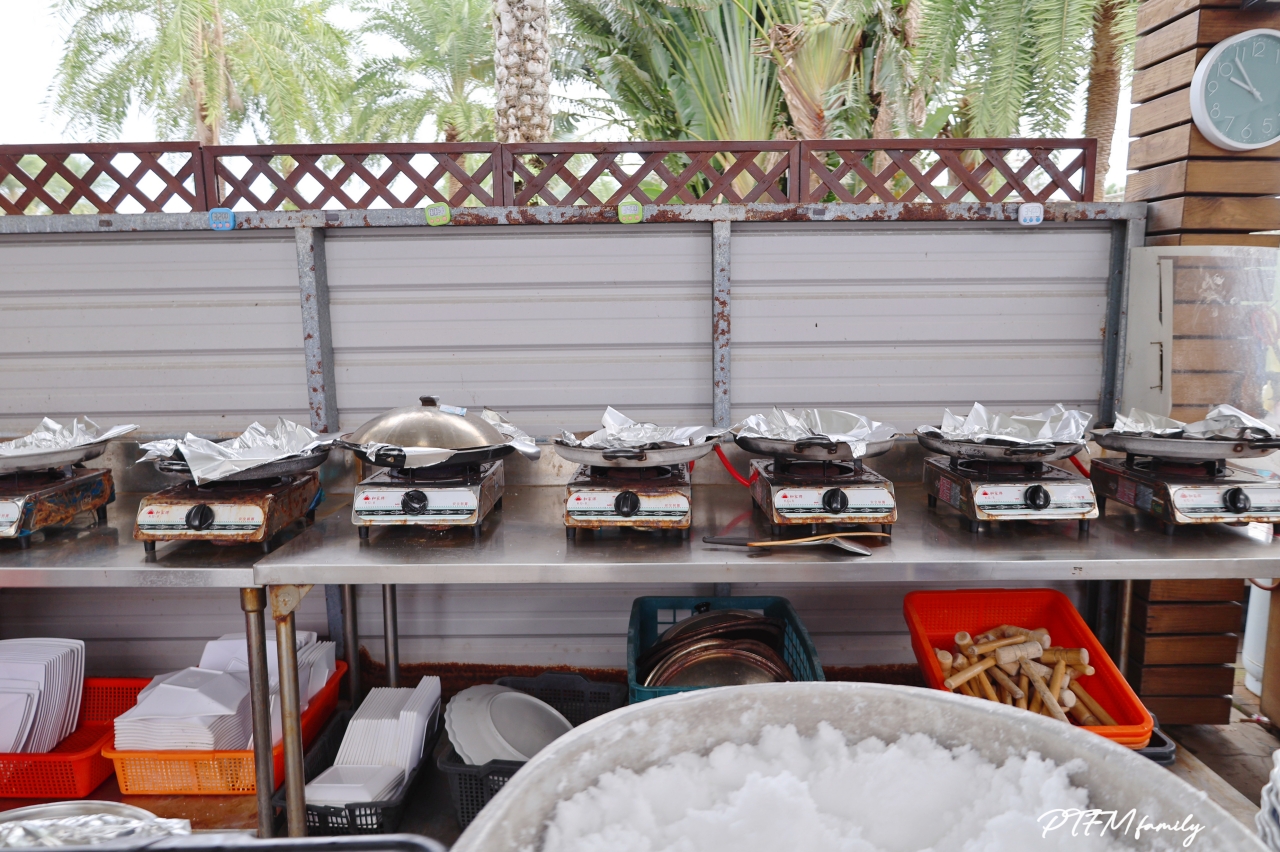 ★宜蘭親子景點★ 大塭觀光休閒養殖區/輕親魚朶，穿上青蛙裝撈蝦、釣魚還能體驗搭穿認識魚塭生態導覽和手作DIY魚丸活動，免門票入園參觀好玩又有趣的宜蘭一日遊景點推薦