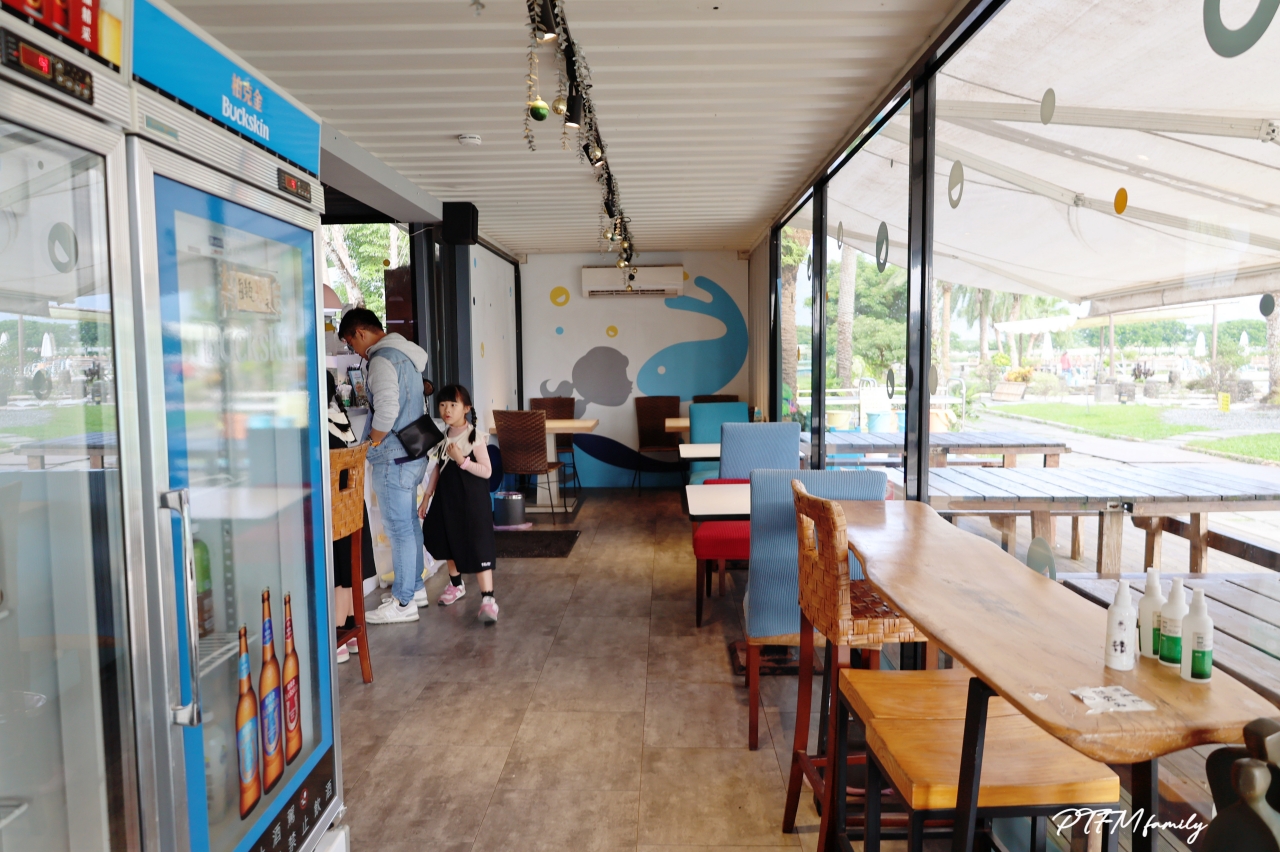 ★宜蘭親子景點★ 大塭觀光休閒養殖區/輕親魚朶，穿上青蛙裝撈蝦、釣魚還能體驗搭穿認識魚塭生態導覽和手作DIY魚丸活動，免門票入園參觀好玩又有趣的宜蘭一日遊景點推薦