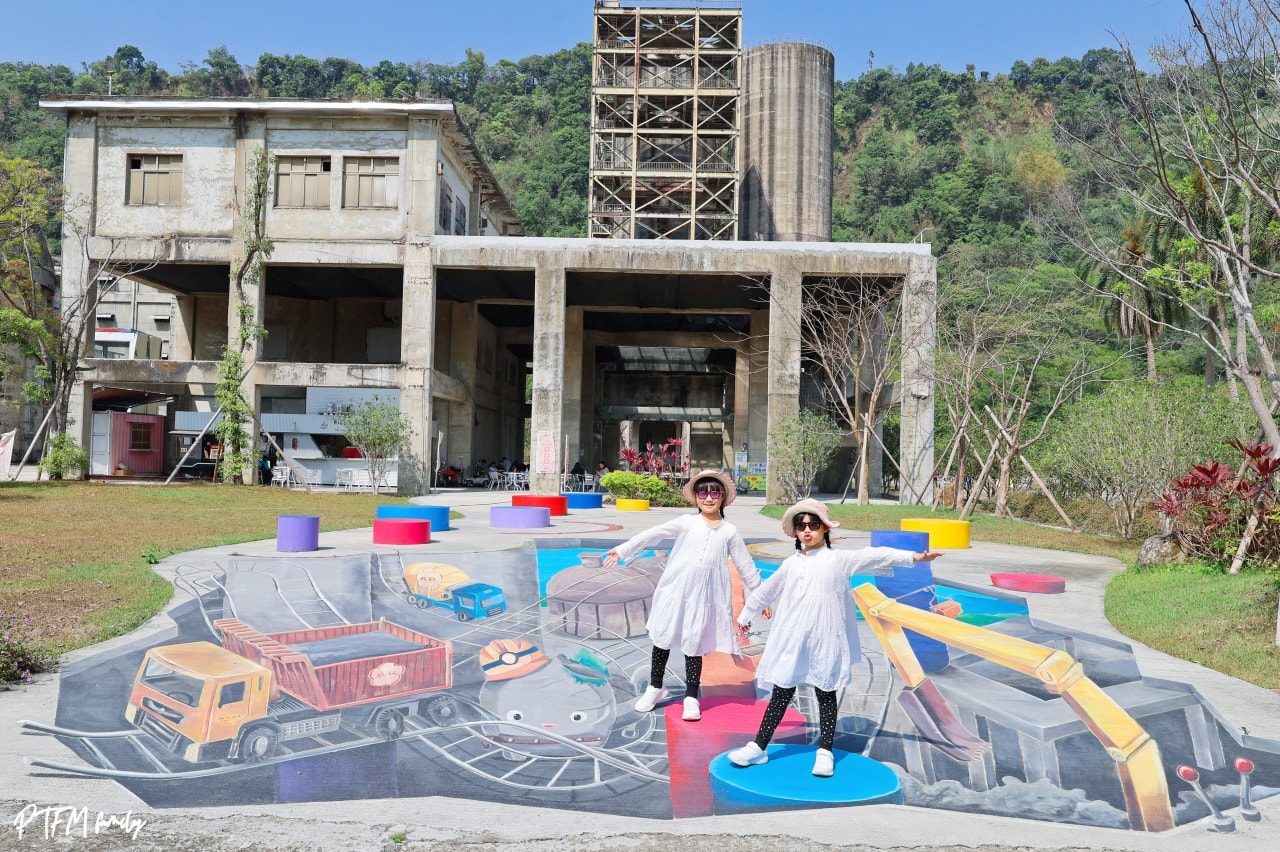嘉義親子景點｜欣欣水泥森活園，銅板價門票只要$50可以全額折抵，挑戰當一日水泥工、玩DIY水泥多肉盆栽、聽免費導覽和玩互動遊樂設施