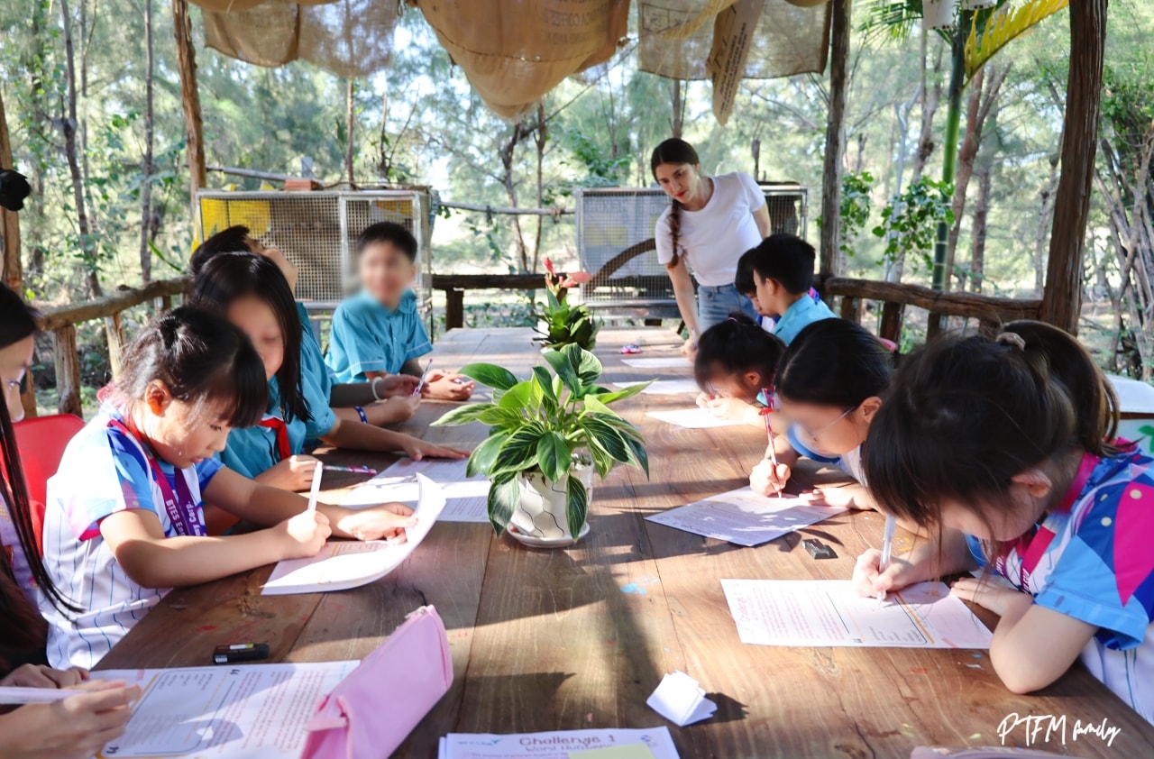 越南親子遊學｜2026越南峴港冬令營 x BTES國際語言學校2週遊學體驗分享，包括遊學費用、學校環境、課程安排和周末活動推薦