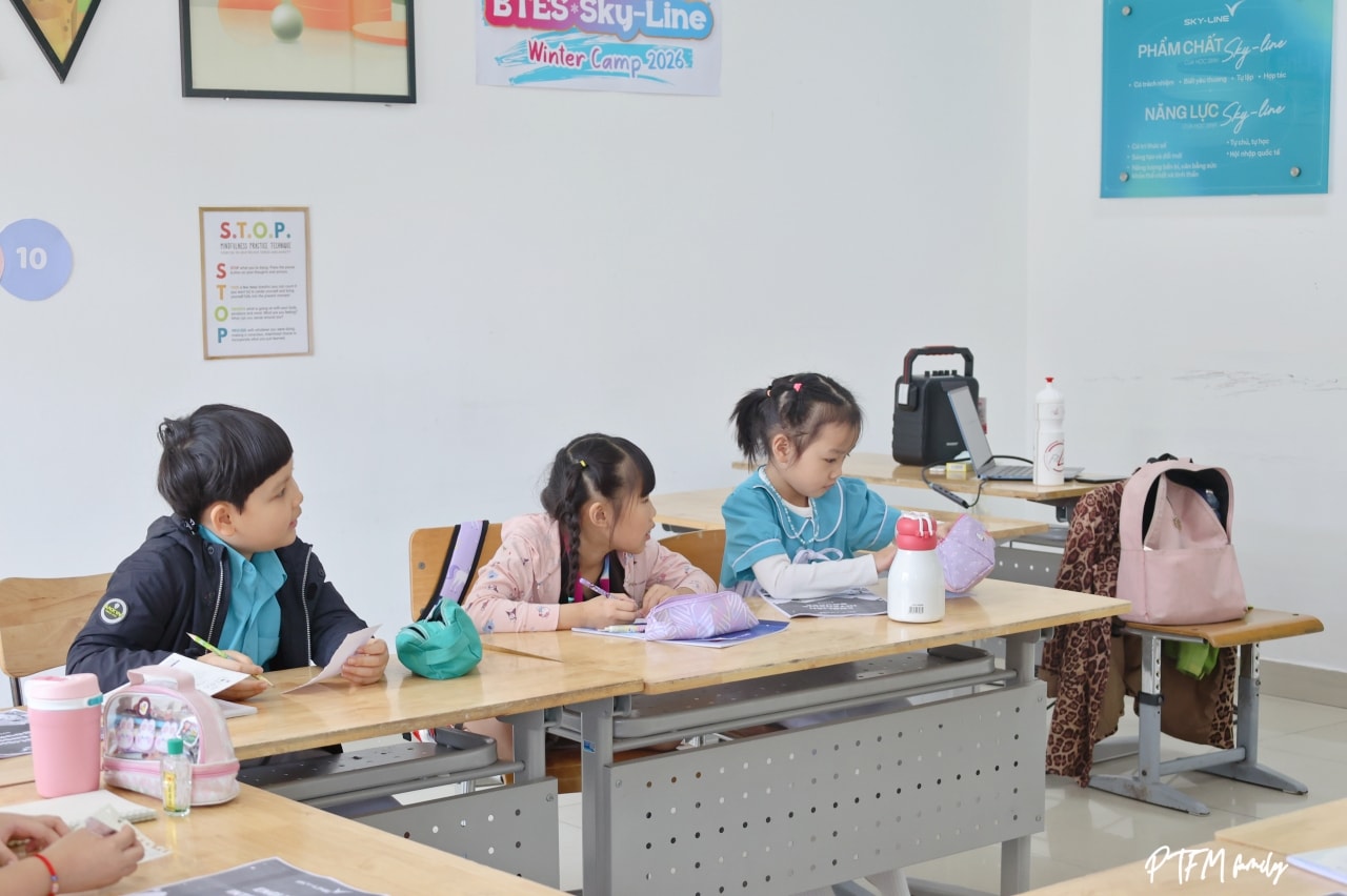 越南親子遊學｜2026越南峴港冬令營 x BTES國際語言學校2週遊學體驗分享，包括遊學費用、學校環境、課程安排和周末活動推薦